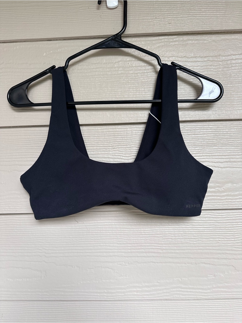 Pepper Sculpting Contour Wave Wirefree Bra Black Bra Size M NWT (C11)